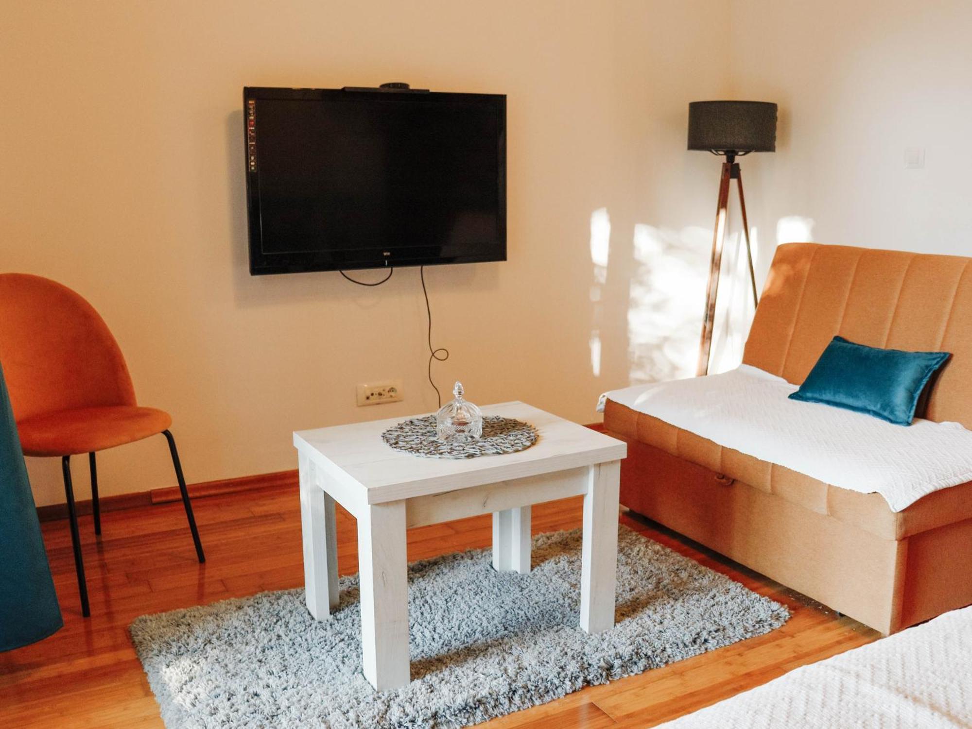 Apartman Mia Risan Bagian luar foto