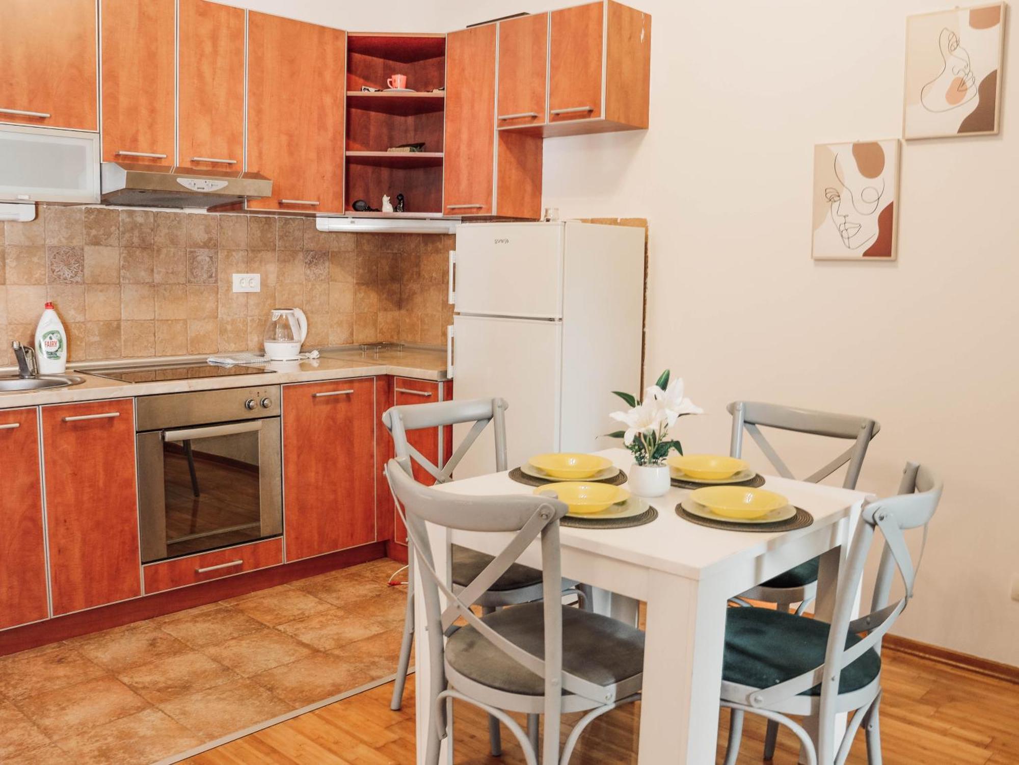 Apartman Mia Risan Bagian luar foto