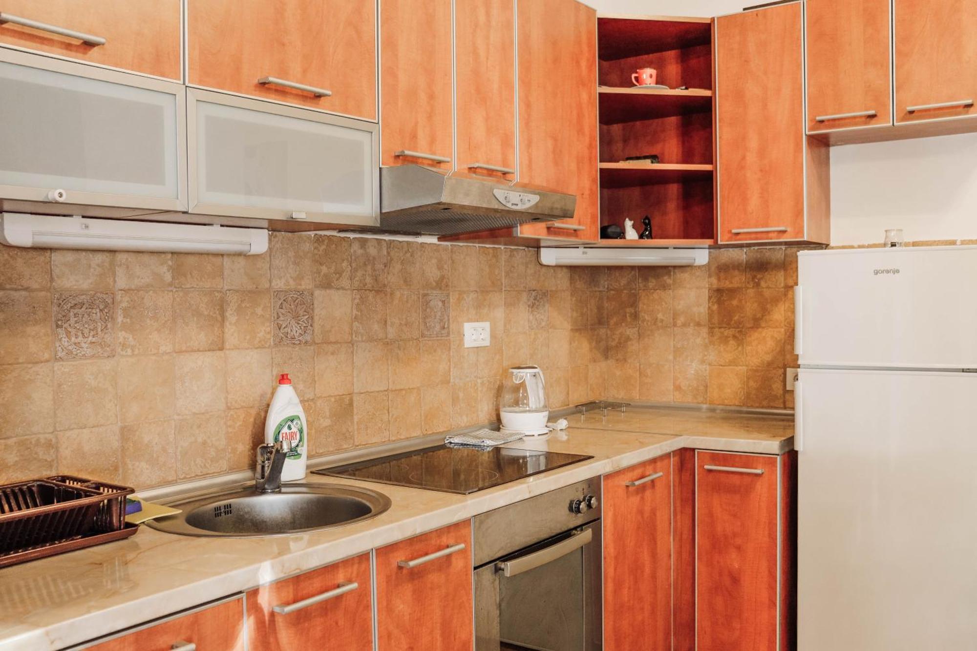 Apartman Mia Risan Bagian luar foto