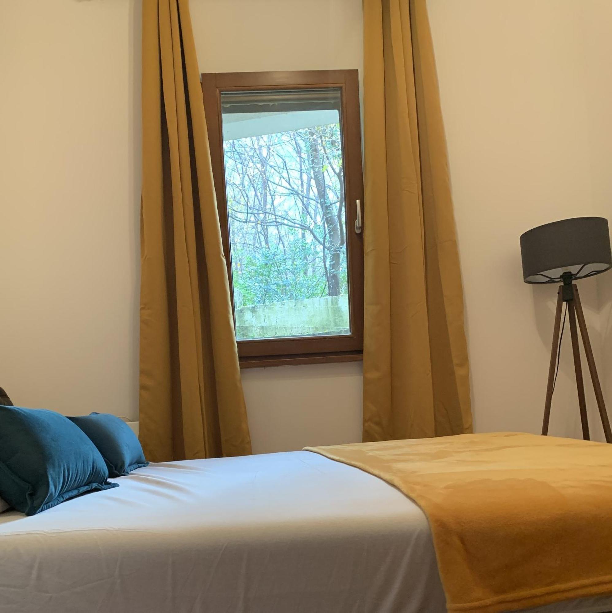Apartman Mia Risan Bagian luar foto